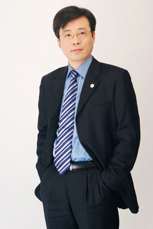 鄧濤:提升公司形象 從設(shè)計企業(yè)LOGO開始