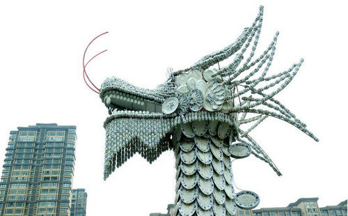 南京萬件瓷器做成百米“瓷龍”