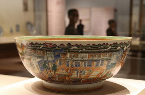 美國(guó)國(guó)務(wù)院展示所藏中國(guó)瓷器