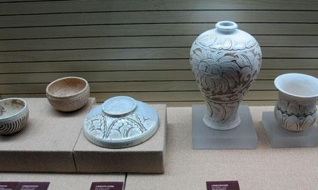 “登封窯”瓷器首次北京展出