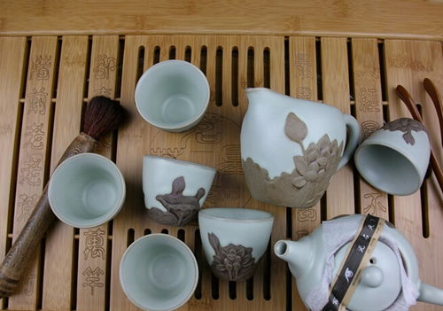 功夫茶具中的養(yǎng)壺筆如何使用？