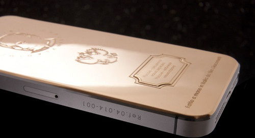 黃金版iPhone 5s 印上普京頭像