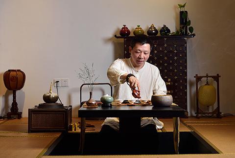 公泰茶業(yè)孫康榮：老字號(hào)的二次創(chuàng)業(yè)