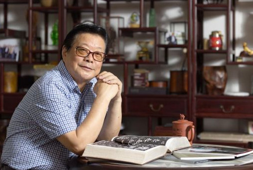 紫砂壺藝術(shù)大師鮑志強(qiáng)：紫甌上的情懷與天分