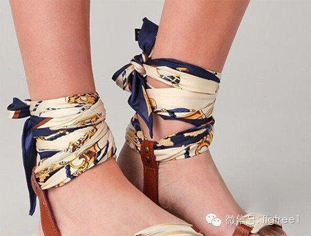 絲巾的“另類玩法”可以玩得醬紫酷??!