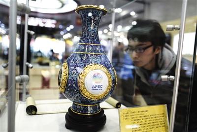 APEC國禮亮相文博會 首次與公眾“面對面”